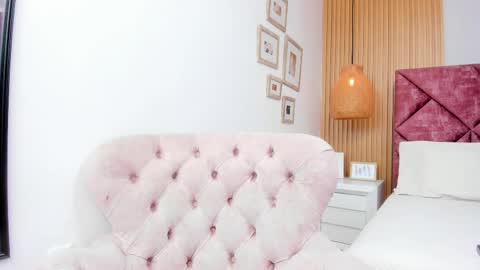 Gabriela. online show from April 14, 2026, 12:44 pm