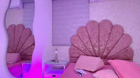 gabriela online show from April 15, 2026, 7:58 pm