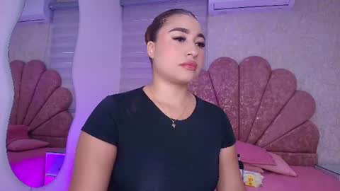 Snapshot of gabriela_leone chatting on July 2, 2026, 7:20 pm gabriela online show from July 2, 2026, 7:20 pm