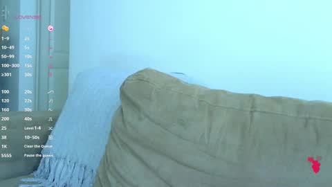 Gabriela Miller online show from December 9, 2024, 5:52 pm