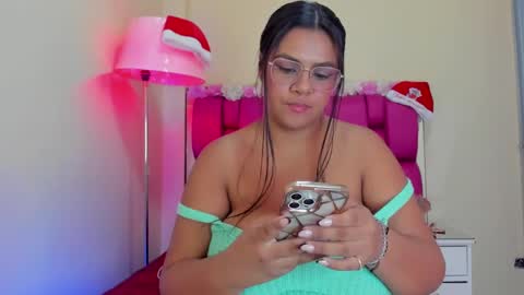 Gaby Im on vacation see you on November 25 online show from December 24, 2024, 2:01 pm