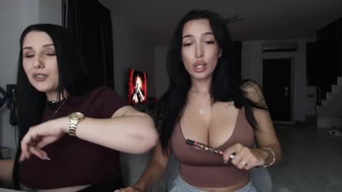 i love to squirt online show from April 18, 2026, 9:37 pm