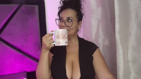 GABRIELA online show from January 14, 2026, 10:25 pm