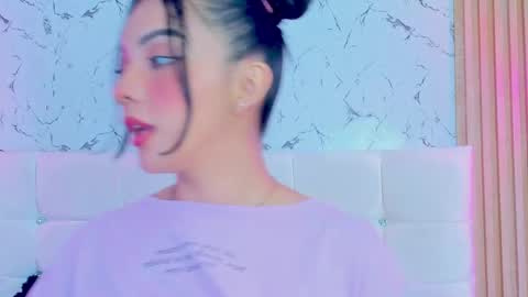 Gabriela Evans MS online show from February 27, 2025, 3:14 am