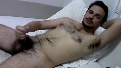 Snapshot of gabrielfuc chatting on September 18, 2025, 9:28 pm Gabriel online show from September 18, 2025, 9:28 pm