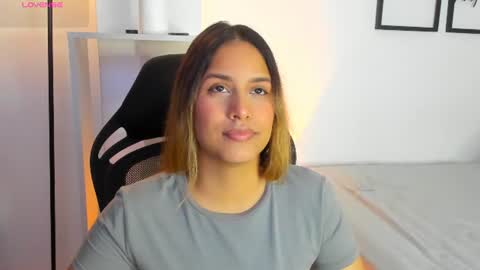 Snapshot of gabriella__tom chatting on July 16, 2026, 10:38 pm Gabriella online show from July 16, 2026, 10:38 pm