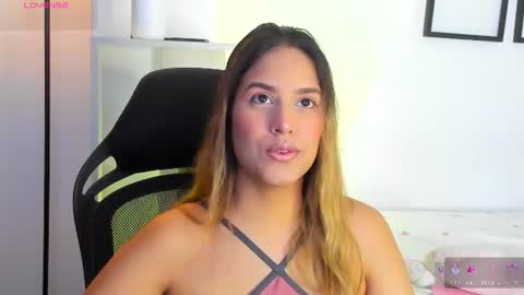 Snapshot of gabriella__tom chatting on July 22, 2026, 10:01 pm Gabriella online show from July 22, 2026, 10:01 pm