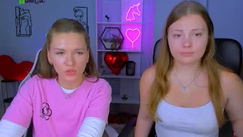 Snapshot of gabriella_daylight chatting on October 16, 2025, 12:28 pm gabriella_daylight online show from October 16, 2025, 12:28 pm