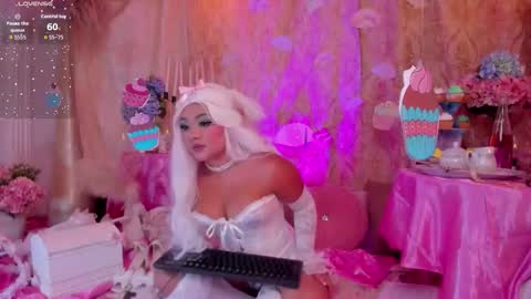 Gabriella Lee online show from October 30, 2025, 6:48 am