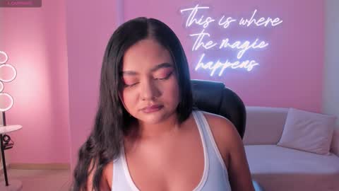 Gabriella Lee online show from March 19, 2026, 3:32 am