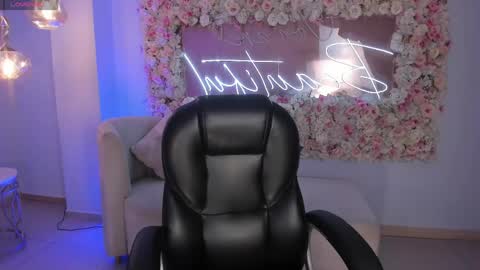 Gabriella Lee online show from May 3, 2026, 11:22 pm