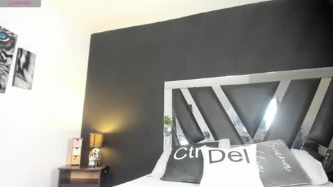 Gabriella Antonella online show from October 14, 2025, 3:46 pm