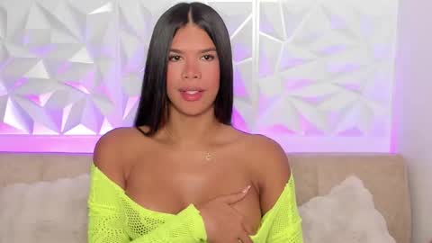 Gabriela  online show from February 13, 2026, 11:45 pm