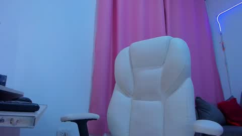 gaby online show from October 4, 2025, 1:53 pm