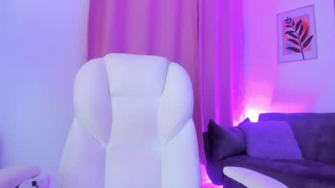 gaby online show from April 15, 2026, 7:21 pm