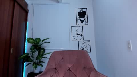    online show from January 24, 2025, 11:56 pm