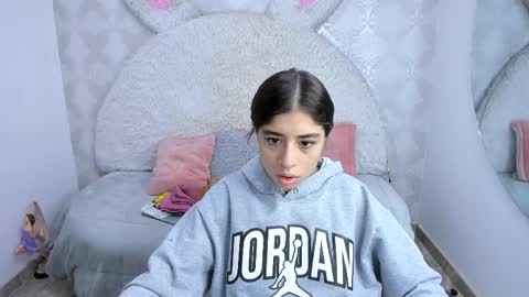 Gaby online show from April 3, 2026, 7:01 pm