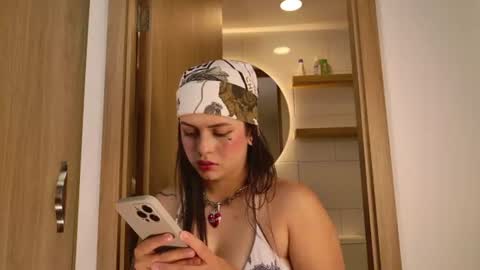 Snapshot of gaby_mason chatting on June 10, 2026, 2:23 am Gaby online show from June 10, 2026, 2:23 am