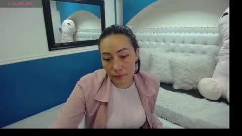 gabriela online show from February 11, 2025, 1:51 pm