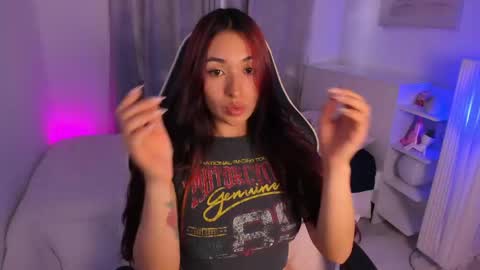 Snapshot of gaby_yummy chatting on May 4, 2026, 7:10 pm Gabriela online show from May 4, 2026, 7:10 pm