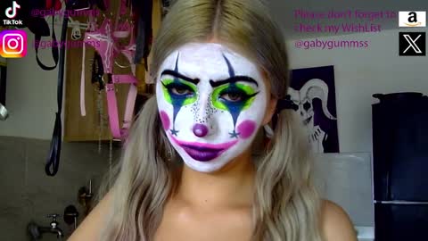 gabygumms online show from September 16, 2025, 1:01 pm