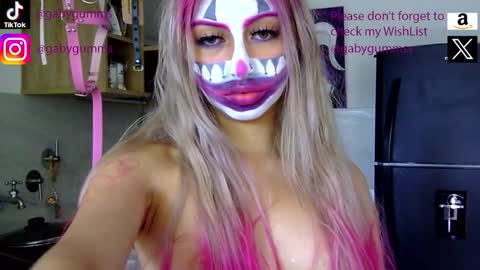 gabygumms online show from September 21, 2025, 2:08 pm