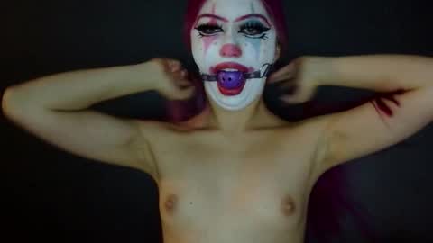 gabygumms online show from November 11, 2025, 6:46 am