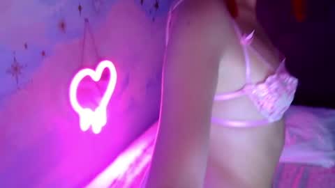 gabygumms online show from July 27, 2026, 4:30 am