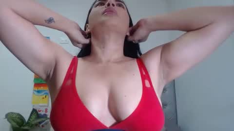 gabysot online show from February 20, 2025, 4:46 pm