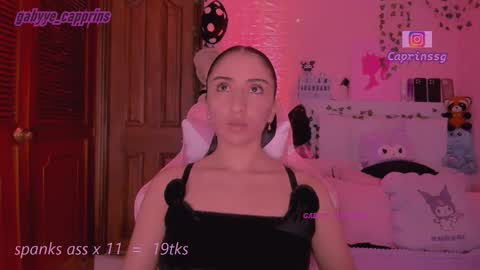 gabyye capprins online show from February 4, 2026, 12:38 am