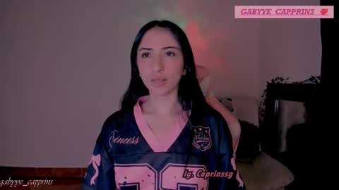 gabyye capprins online show from March 31, 2026, 1:40 am