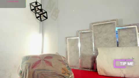 gabyyjones online show from January 18, 2026, 11:36 am