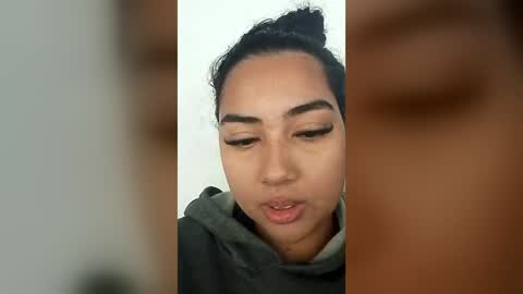 Snapshot of gabyzinha85794 chatting on July 13, 2026, 7:05 pm gabyzinha85794 online show from July 13, 2026, 7:05 pm