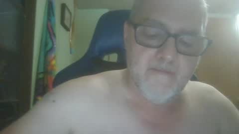 gadude45 online show from October 8, 2025, 11:13 pm