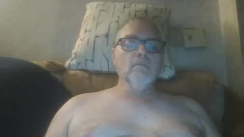 gadude45 online show from November 23, 2025, 3:28 am