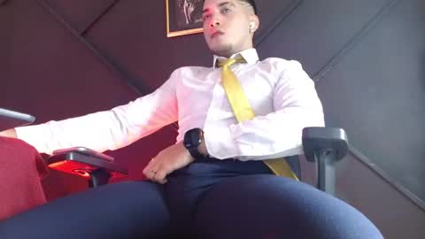 gael_williams3 online show from February 21, 2025, 6:59 pm