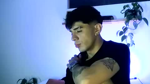 Gael Garca online show from February 24, 2026, 5:38 am