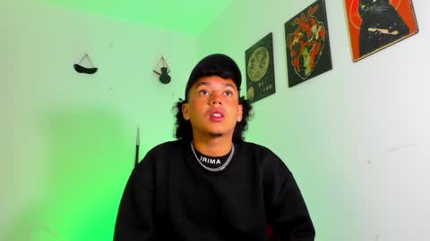 Snapshot of gaeloconner chatting on December 29, 2024, 4:48 am Gael Conner online show from December 29, 2024, 4:48 am