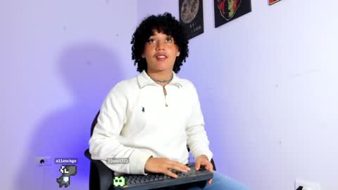 Snapshot of gaeloconner chatting on January 11, 2025, 2:41 am Gael Conner online show from January 11, 2025, 2:41 am