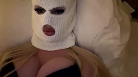 Feetbaabe online show from May 10, 2026, 7:30 pm
