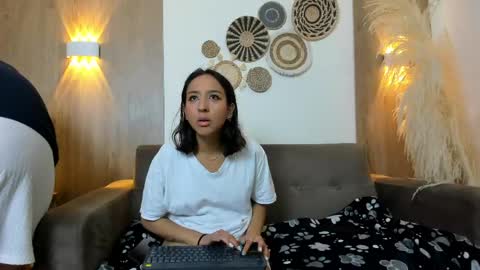 gaia_n_nix online show from May 29, 2026, 3:15 am