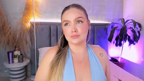 Gaia Baker  online show from March 18, 2026, 4:10 pm