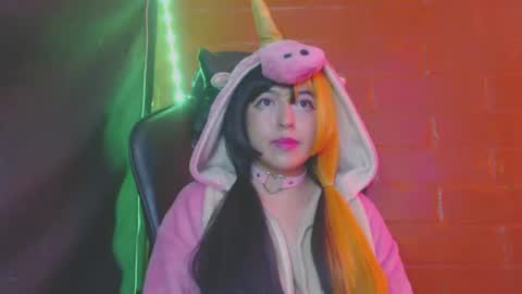 Kate 3 online show from February 26, 2025, 7:27 pm