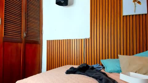 galactica_7 online show from November 3, 2025, 11:33 am