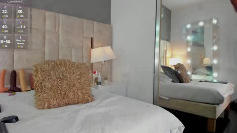  Gale  online show from December 3, 2024, 11:24 pm