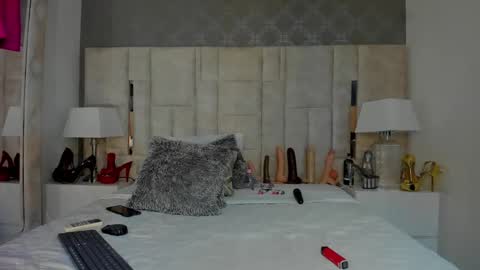  Gale  online show from March 12, 2025, 4:19 am