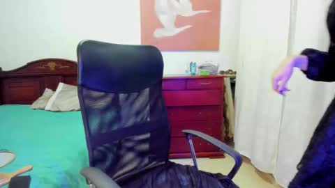 CORAL online show from February 5, 2026, 12:37 am