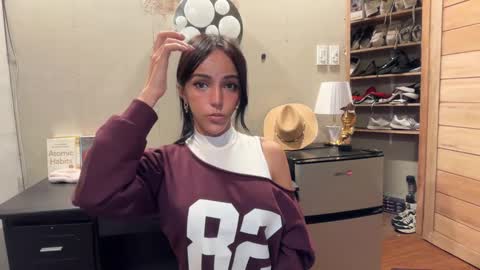 galileii online show from November 11, 2025, 2:39 pm