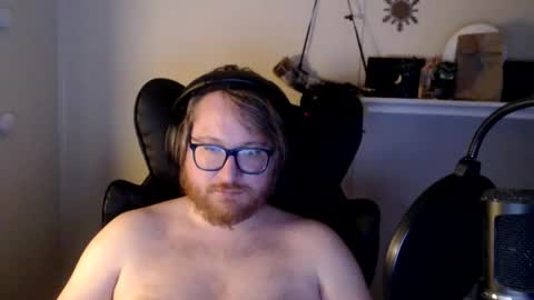 Snapshot of gamer_dong_water chatting on May 9, 2026, 3:23 am Gamer Dad online show from May 9, 2026, 3:23 am