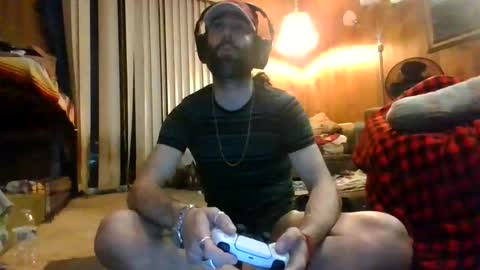 gamerfiend420 online show from November 19, 2025, 8:14 am